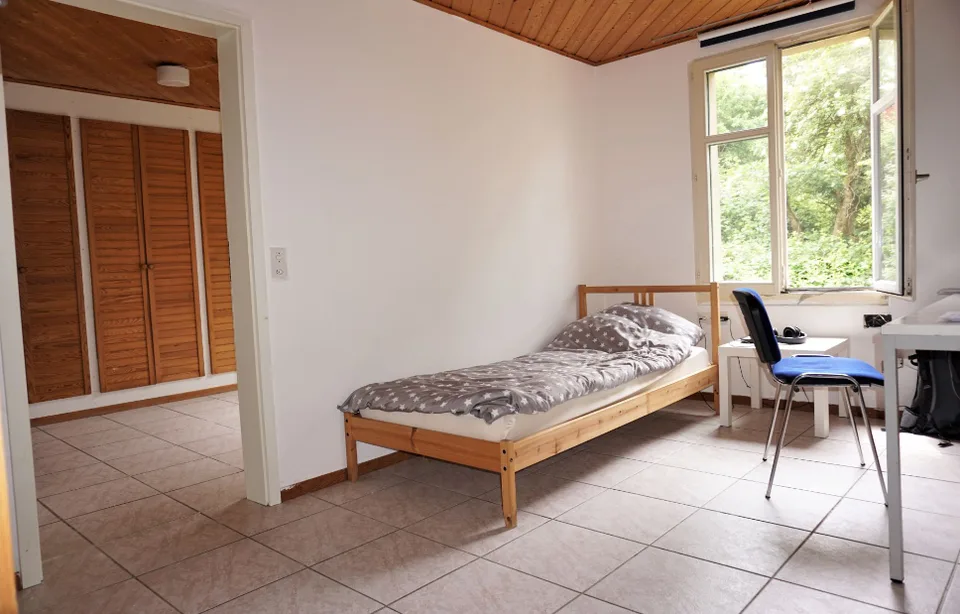 WG Zimmer für Monteur oder Wochenaufenthalter Aargau
