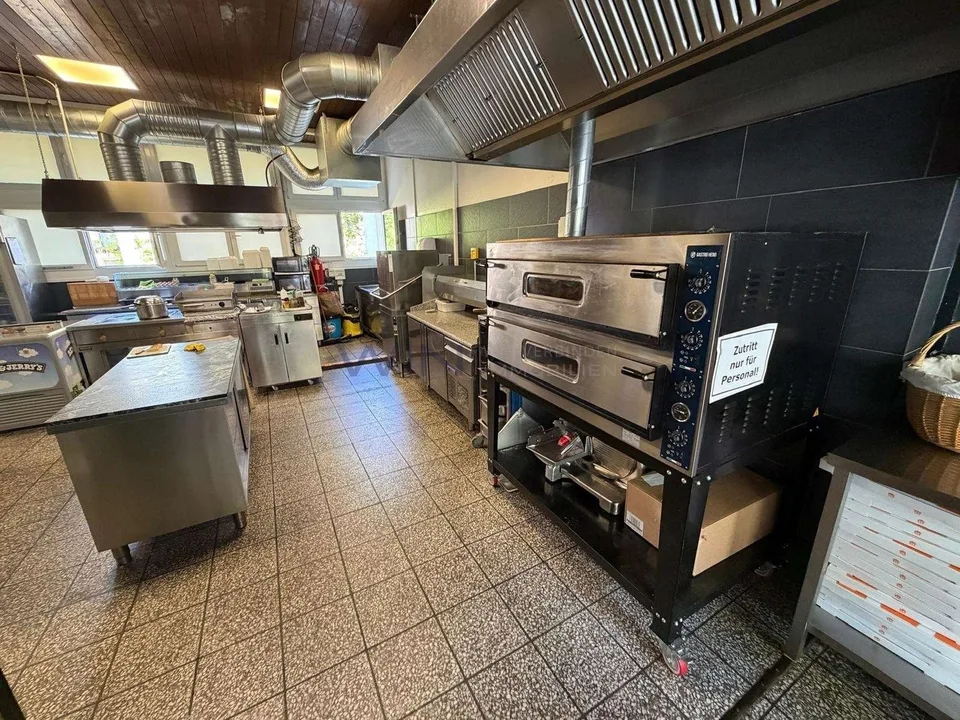 Eingeführte Adresse im Kleinbasel übernehmen – foto 8 di 9