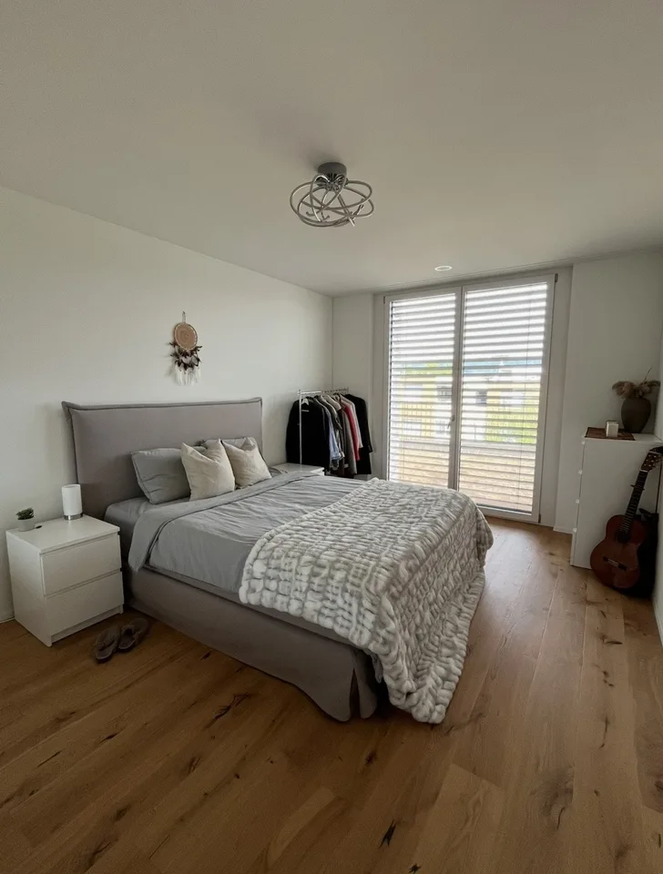 Moderne, möblierte 2.5-Zi Wohnung