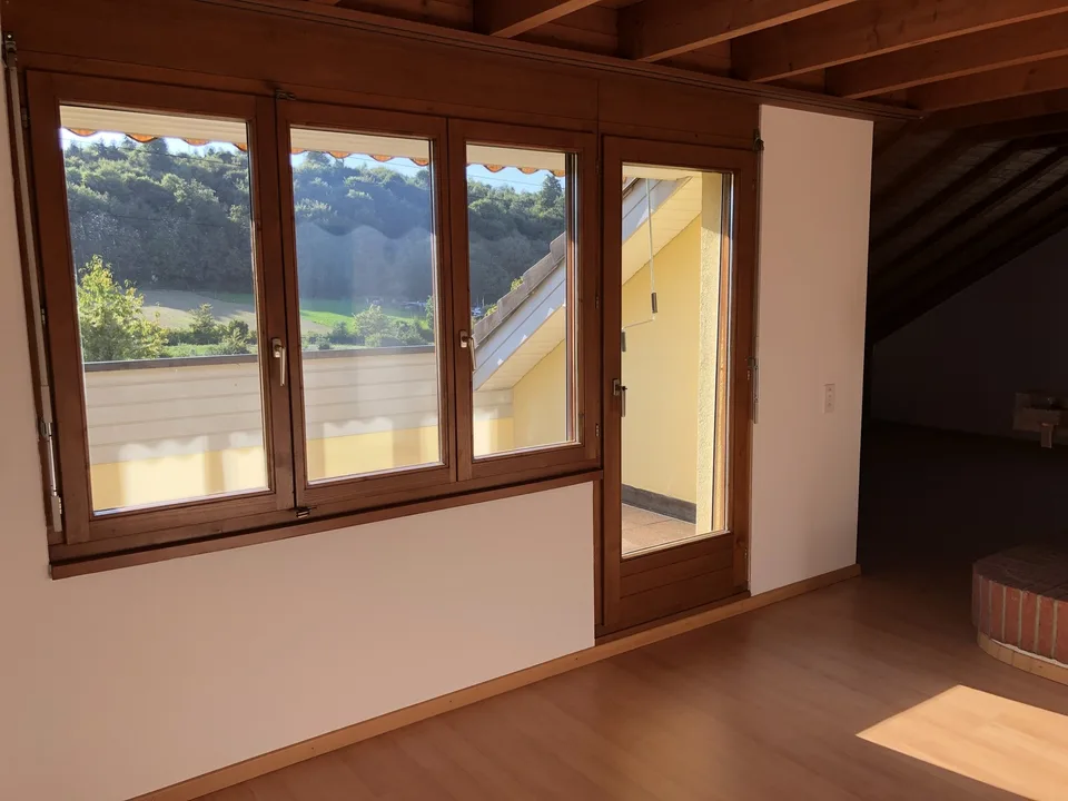 Dachwohnung in Hausen AG