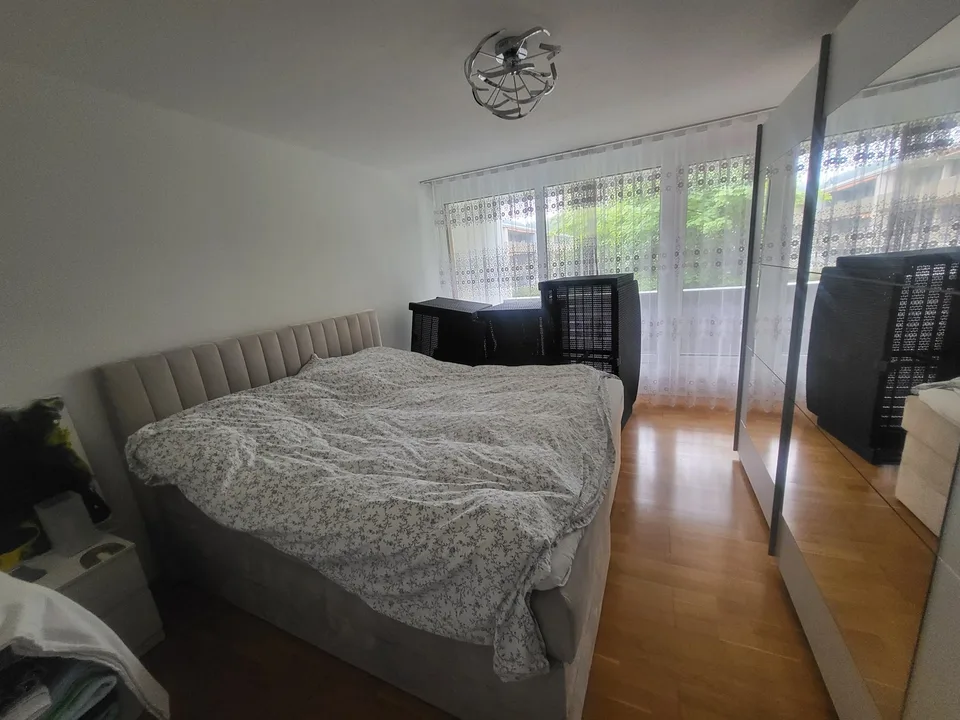 Exklusive möbelierte Business-Wohnung mit Homeoffice