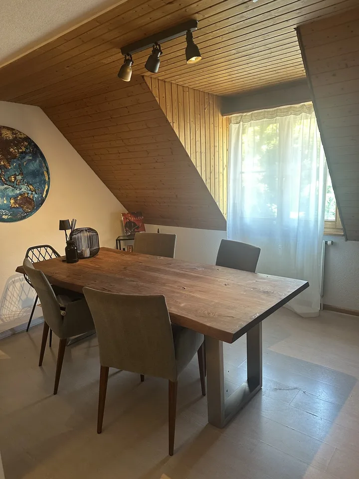 Charmante 3.5-Zimmer-Wohnung in Diegten BL mit Garten, Cheminée und neu renovierter Küche & Bad