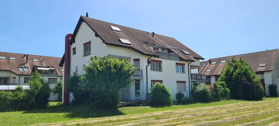 Charmante Wohnung mit Sitzplatz und Bastelraum