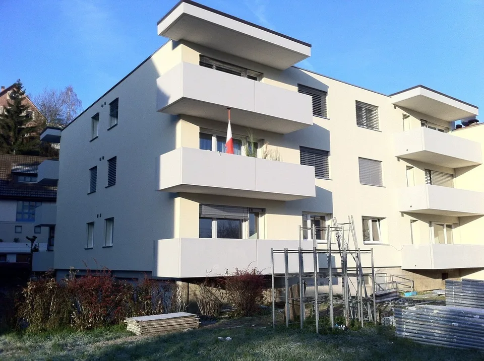 SANIERTE, MODERNE 3 -ZI-WOHNUNG