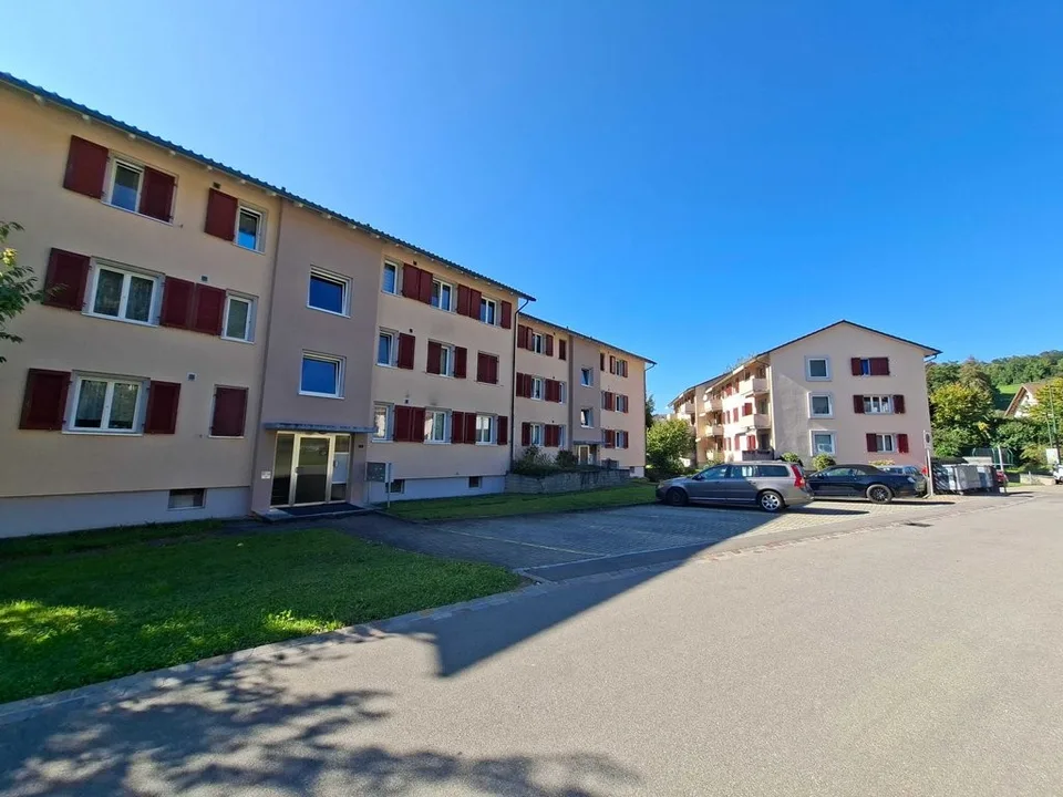 Aussen Abstellplatz in Tecknau zu vermieten