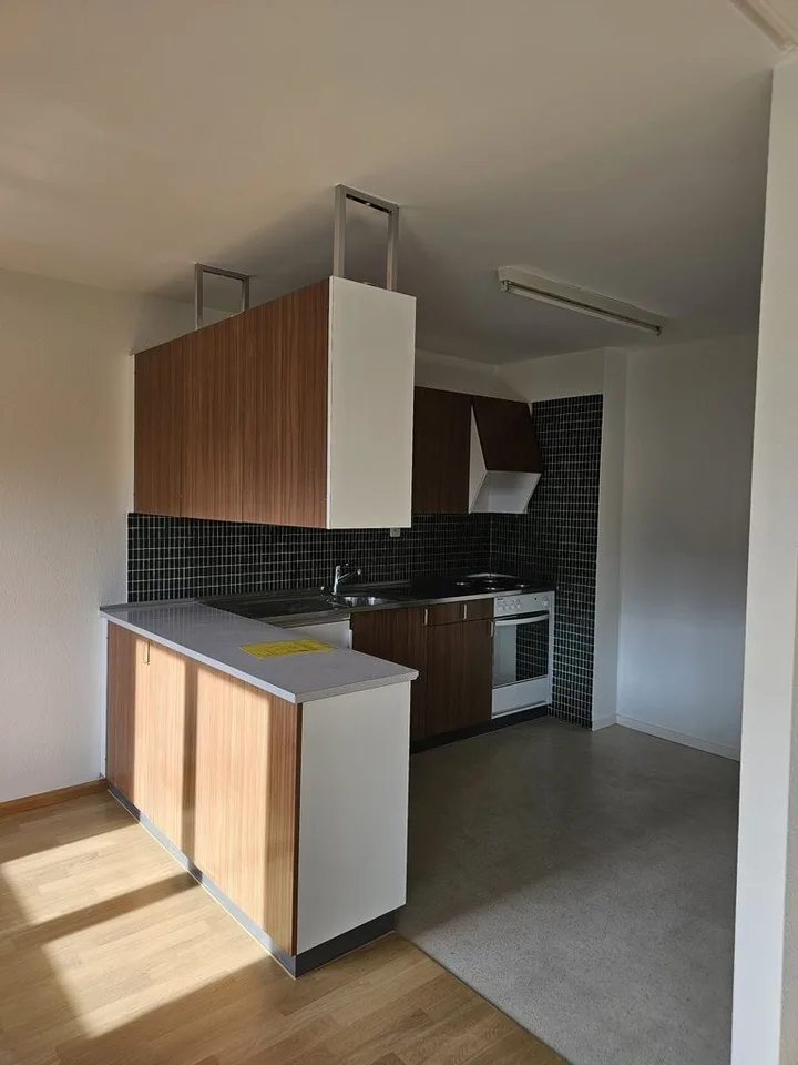 Helle Wohnung mit Balkon - Sommeraktion: 1 Monat mietzinsfrei!