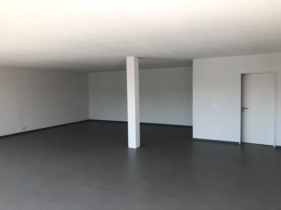 Tolles Atelier für z.B. Büroräume oder oder Kosmetikstudio