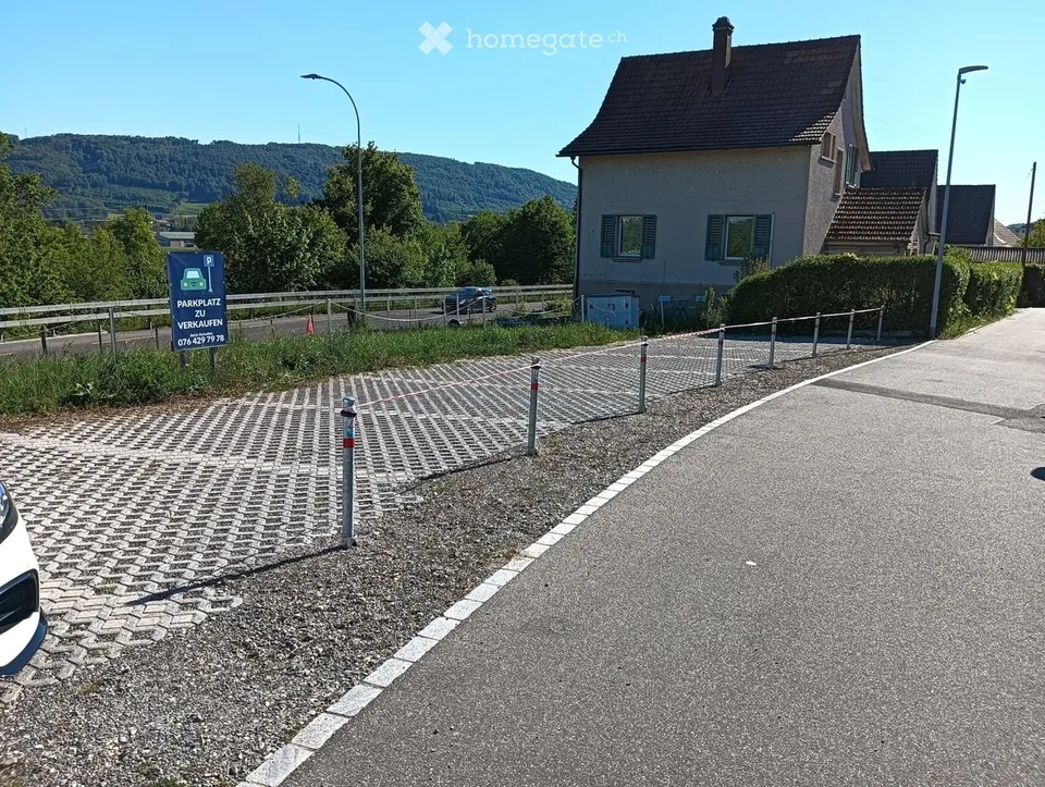 Attraktive Aussenparkplätze in Obergösgen
