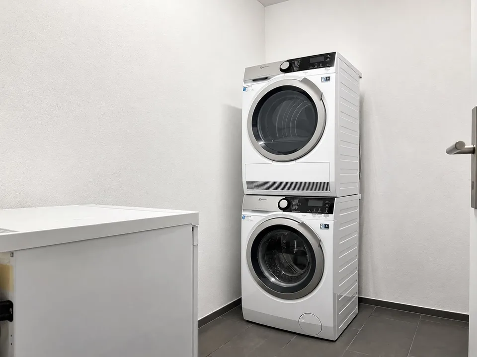 Moderne 4.5-Zimmer-Minergie-Wohnung mit grossem Balkon in Birr