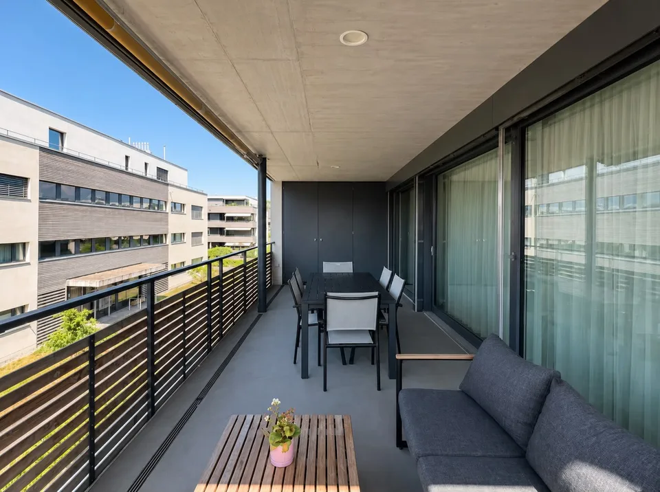 Moderne 4.5-Zimmer-Minergie-Wohnung mit grossem Balkon in Birr