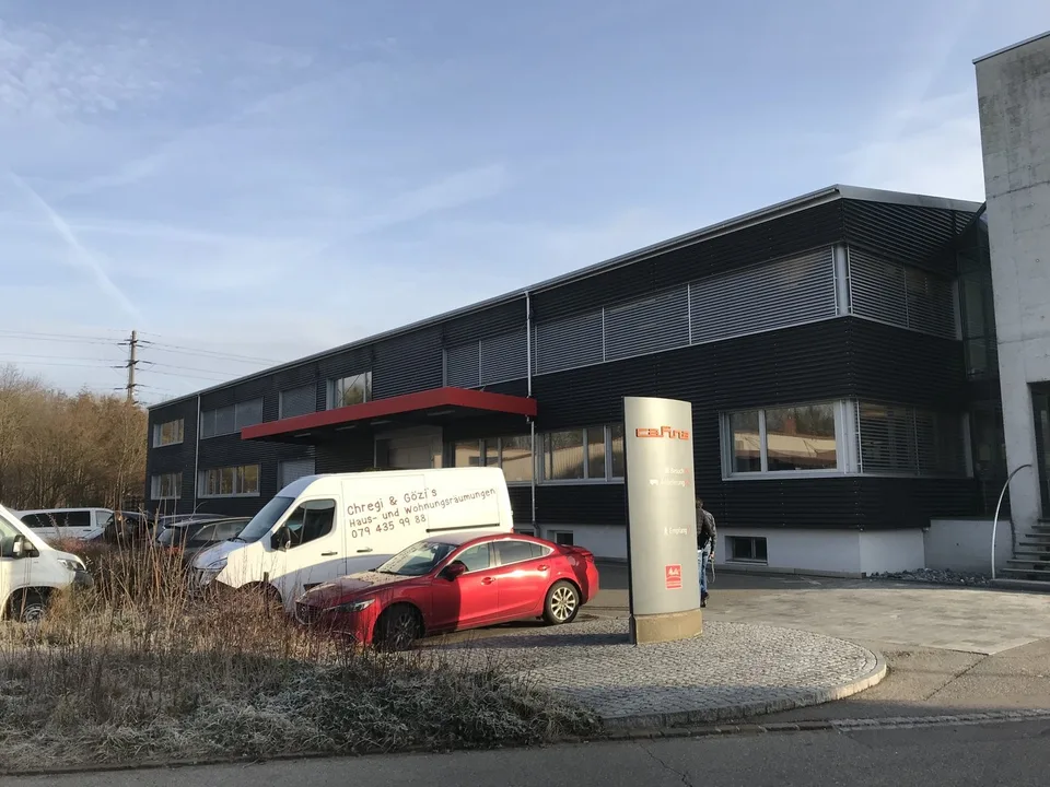 Moderne, helle Gewerbefläche  mietzinsfrei bis Ende Februar 2027 – Foto 5 von 5