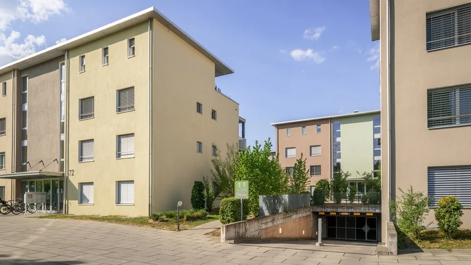 Einstellplatz gesucht ?