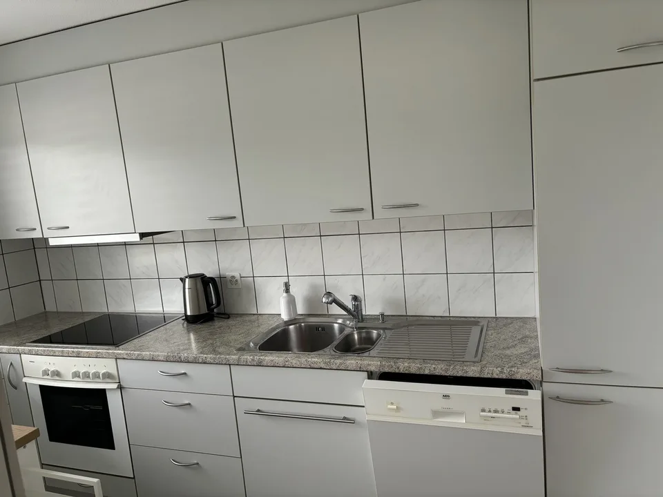 Möblierte 3.5 Zimmer-Wohnung