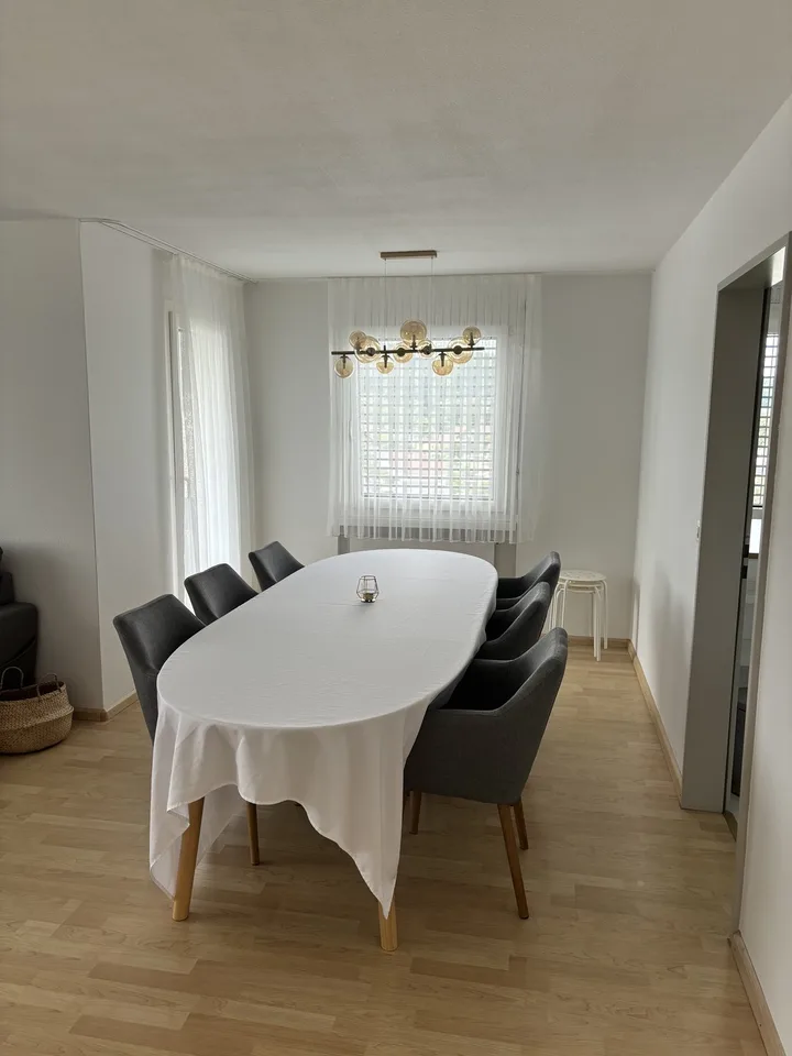Möblierte 3.5 Zimmer-Wohnung