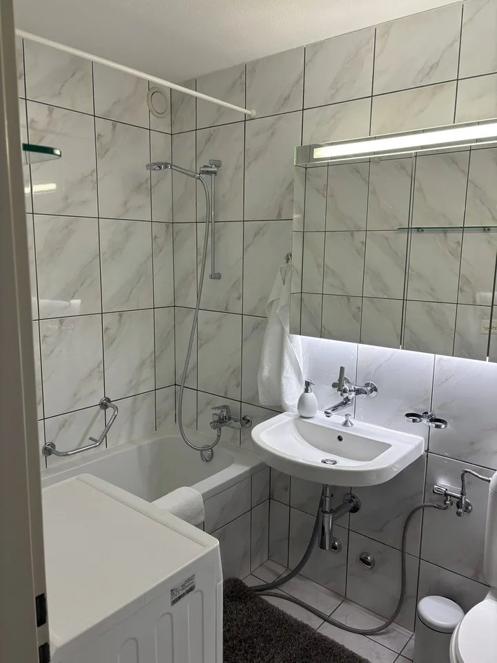 Möblierte 3.5 Zimmer-Wohnung