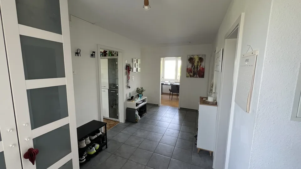 3,5 Zi. Wohnung befristet zu vermieten