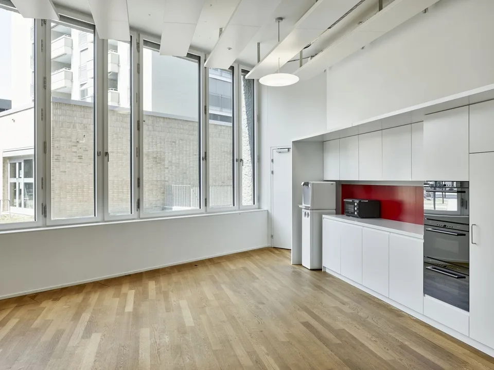 Polygon - Repräsentativer Unternehmensstandort mit ca. 1'650 m²