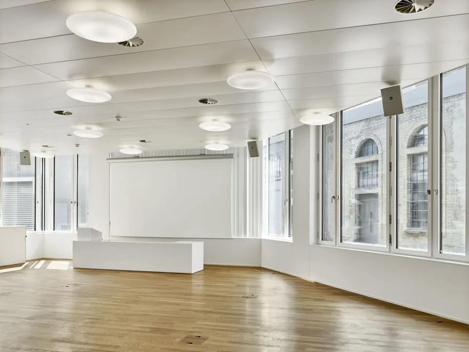 Polygon - Repräsentativer Unternehmensstandort mit ca. 1'650 m²
