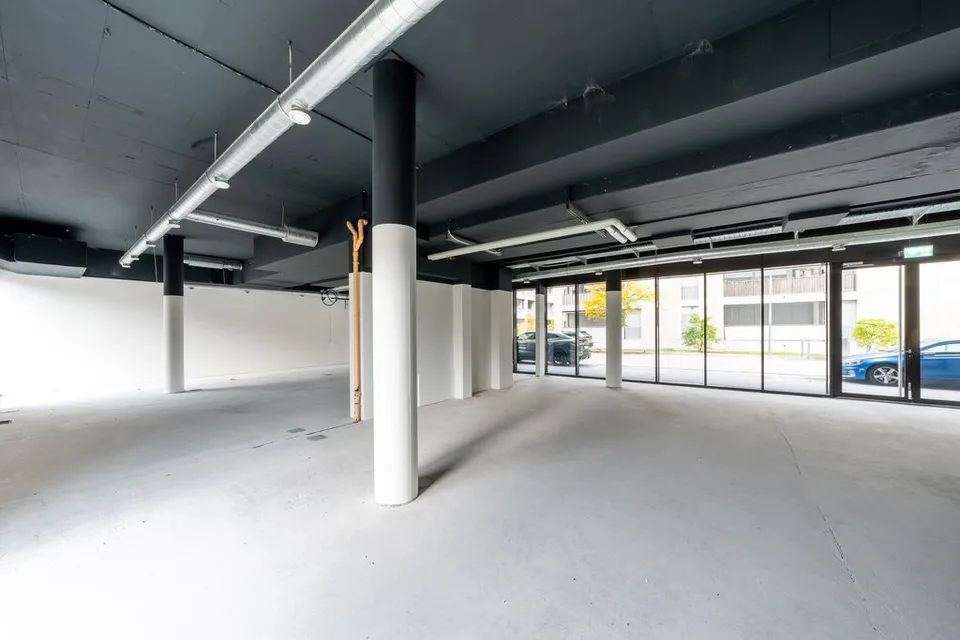 103m2 Gewerbe-/Bürofläche direkt am Bahnhof zu vermieten