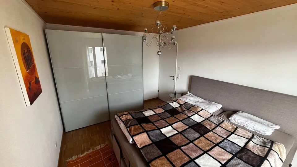 Möblierte 3.5 Zimmer-Wohnung, 03.09.-31.10.2026