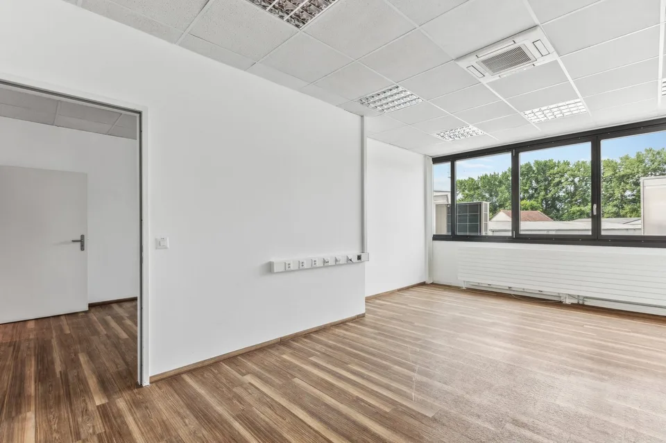 Grosszügige Bürofläche