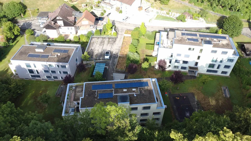 Einstellhallenplätze in Tiefgarage zu vermieten