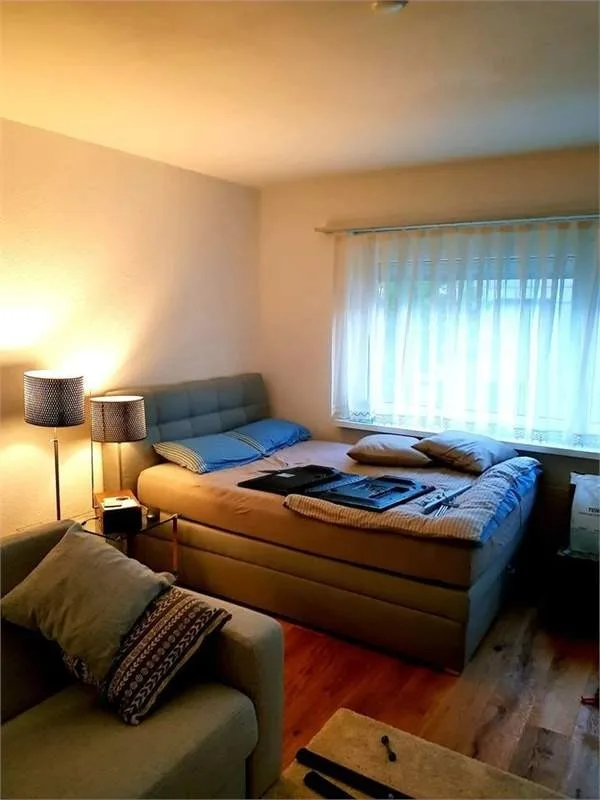 Moderne möblierte 1.5-Zimmerwohnung in der Nähe des Spalentors in Basel