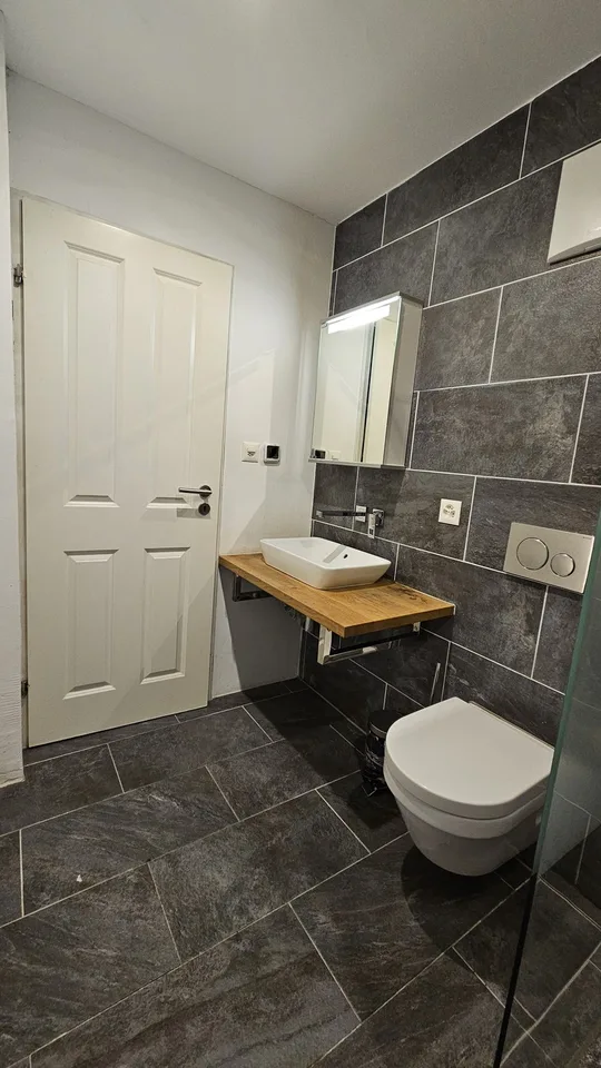 Moderne möblierte 1.5-Zimmerwohnung in der Nähe des Spalentors in Basel