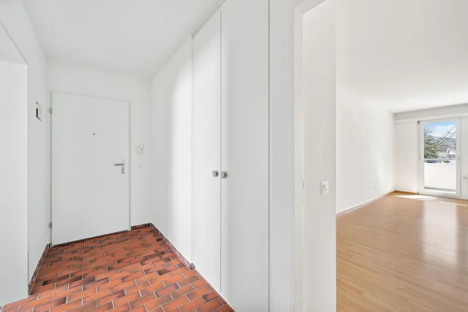 This apartment is looking for you