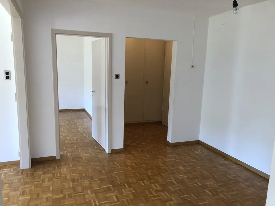 appartement tranquille avec balcon et vue au sud