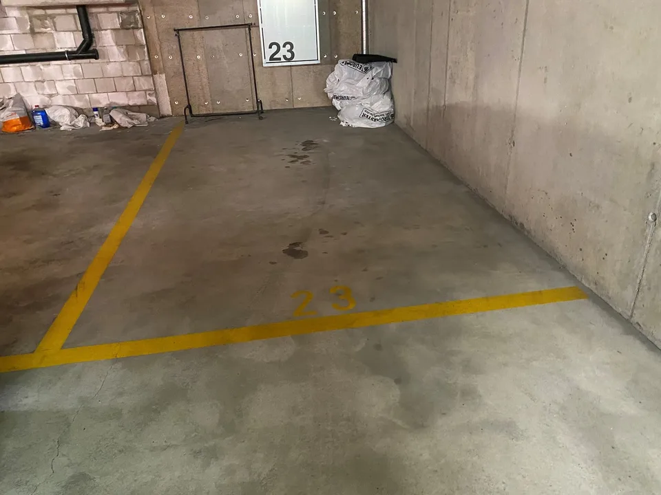 Underground garage - Tiefgarage in Therwil BL