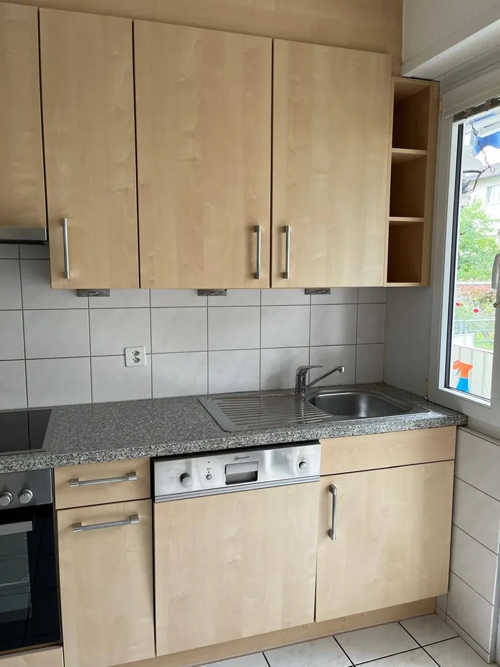 3 Zimmer EG Wohnung mit Garten und Sitzplatz
