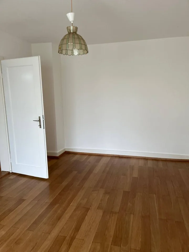 3 Zimmer EG Wohnung mit Garten und Sitzplatz