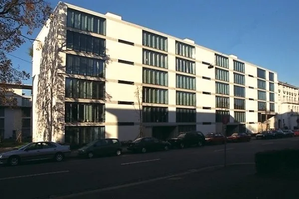 Autoeinstellplatz zu vermieten