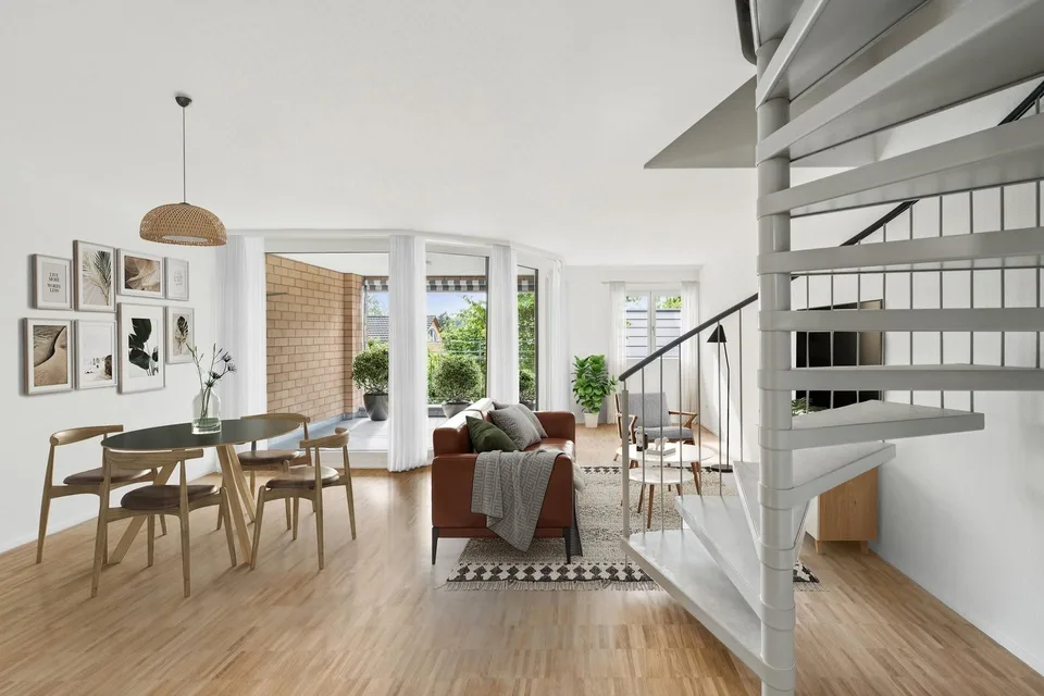 Erstbezug nach Sanierung -  Maisonettewohnung mit Gartensitzplatz