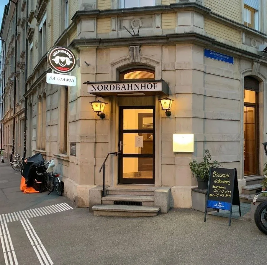 Schlüsselfertiges Kult-Restaurant «Nordbahnhof» im St. Johann – Gastro-Bijou mit grossem Garten & Vollausstattung (Plug & Play)
