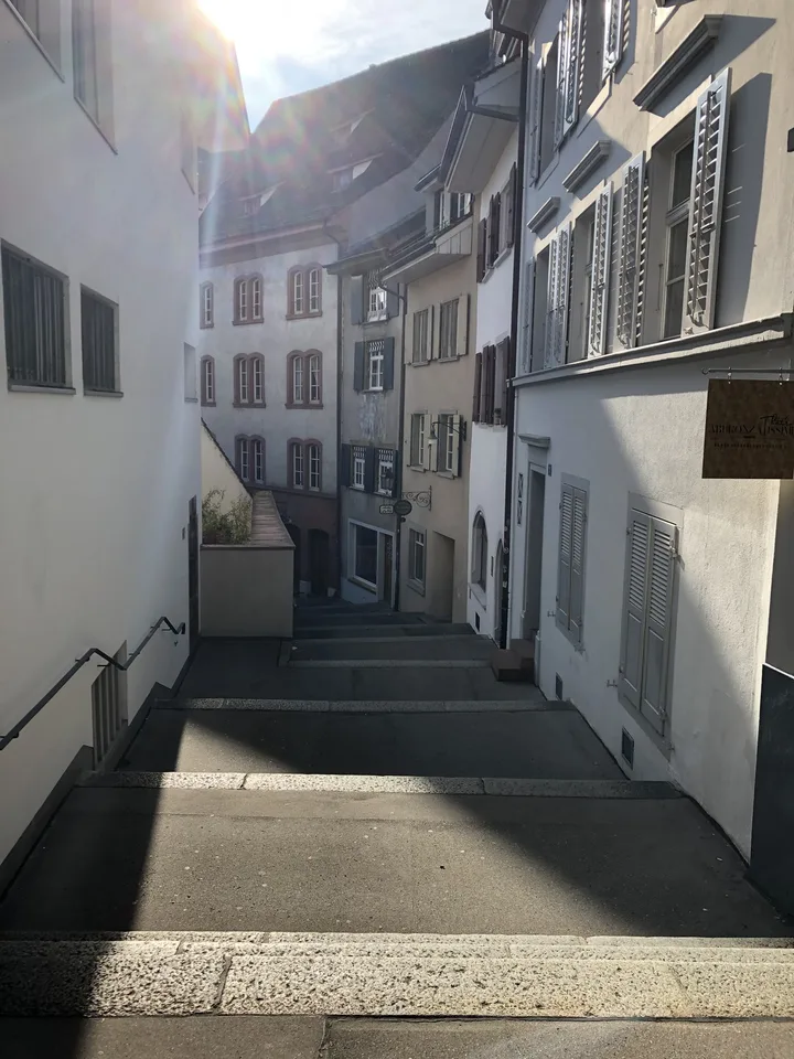 Charmantes Ladenlokal (ca. 30 m²) in der Basler Altstadt zu vermieten