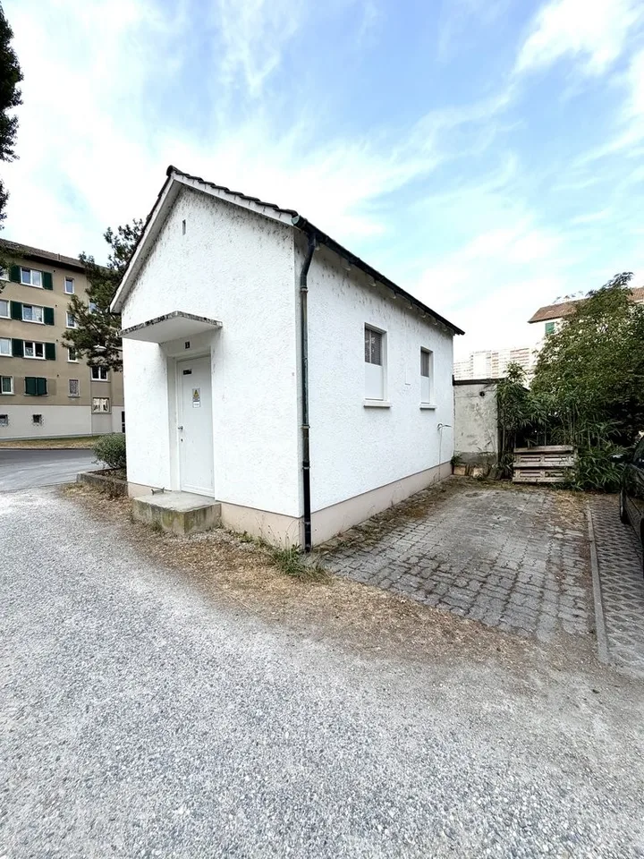 Aussenabstellplatz zu vermieten