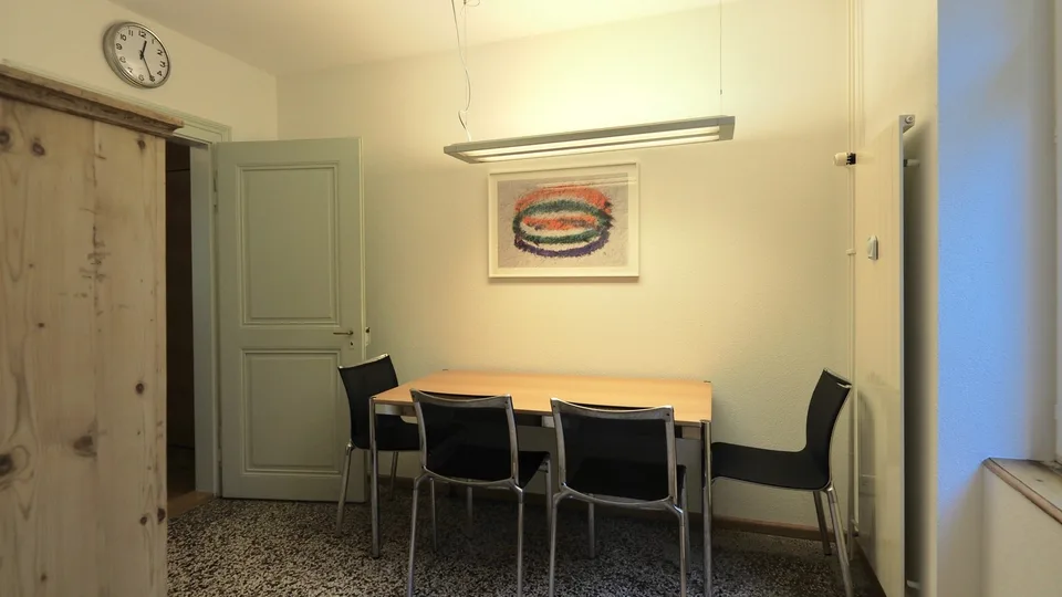 2,5-Zimmer helle und modernisierte Altbauwohnung im Breite-Quartier
