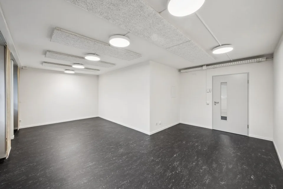 Bezugbereites Büro - Hammerspaces