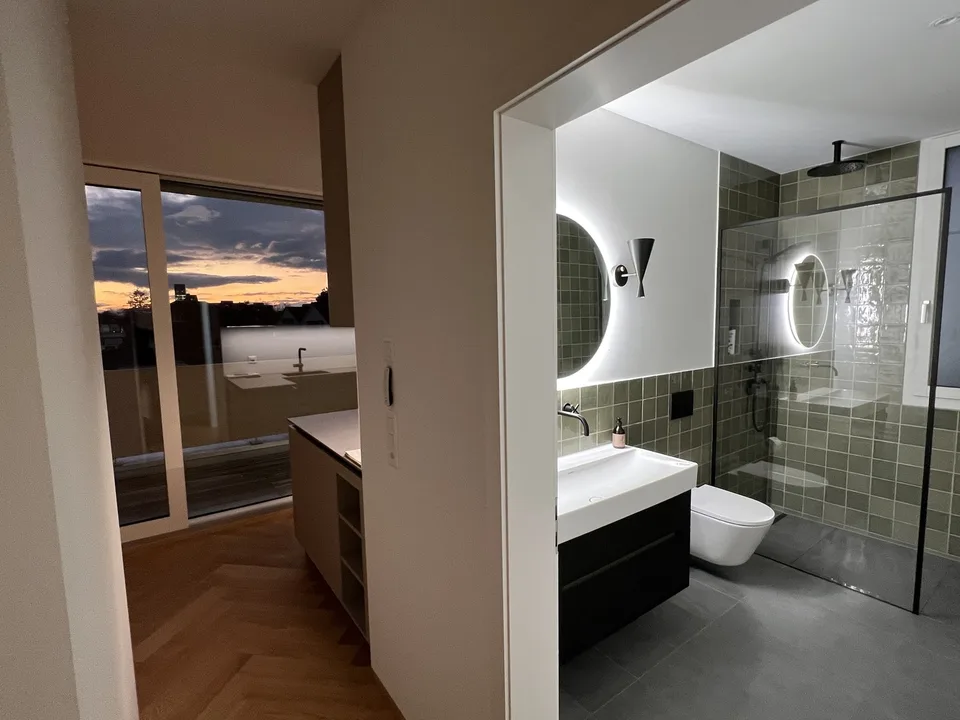 Traumwohnung 4 Zimmer Attika mit Weitsicht!