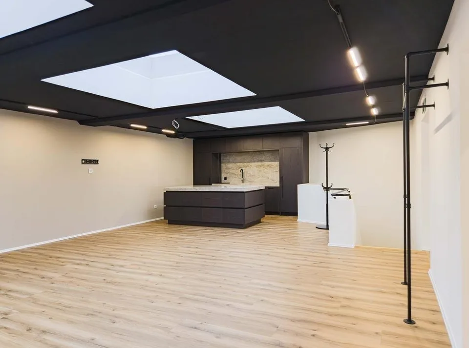Exklusive Geschäftsfläche mit modernem Ausbau