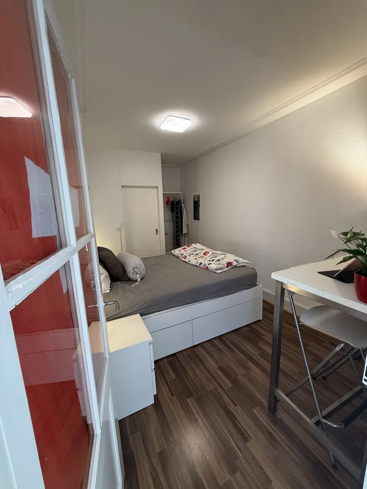 4.5 Flat comfortable living in a central location