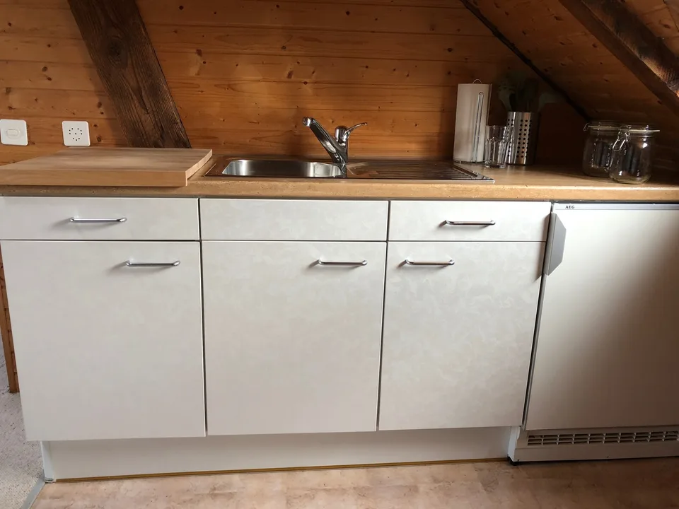 Sehr schöne möblierte 2,5Zi Attica in Bachletten, ca 95m2