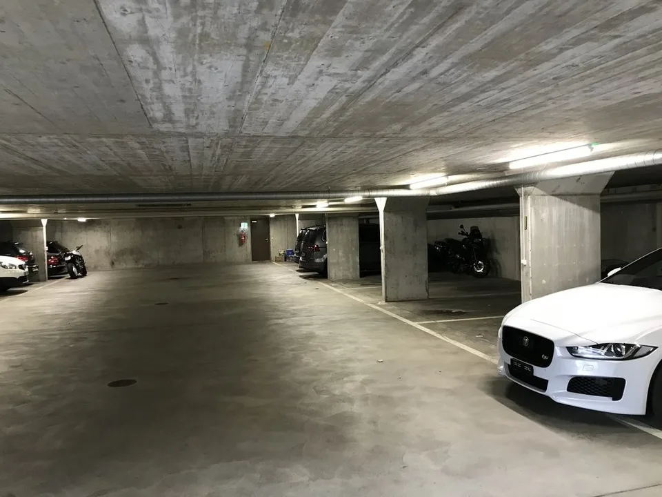 Braucht Ihr Auto ein Dach über dem Kopf?