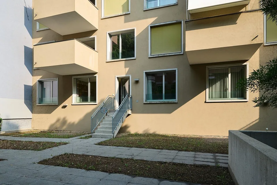 Nachmieter - Moderne und helle Büroräume an zentraler Lage in Basel – foto 8 di 8