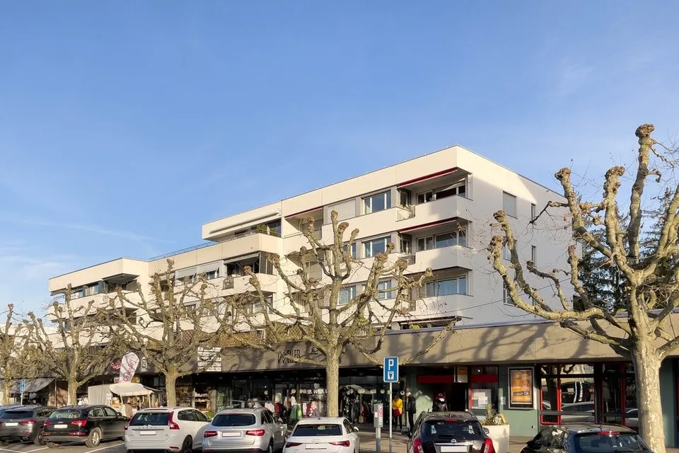 Autoeinstellhallenplatz im Zentrum von Muttenz