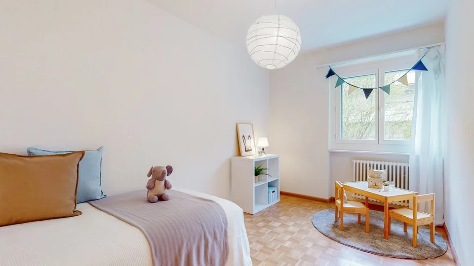 Ihr neues Familienzuhause - zentral gelegen und mit viel Platz! – Foto 9 von 12