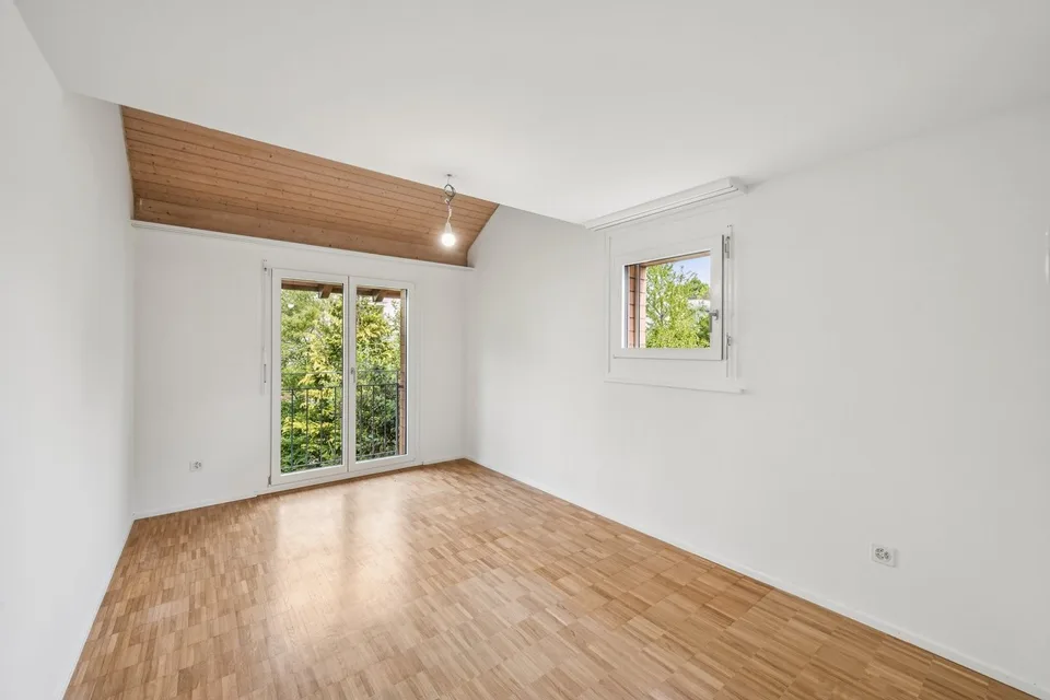 Erstbezug nach Sanierung -  Maisonettewohnung mit Gartensitzplatz