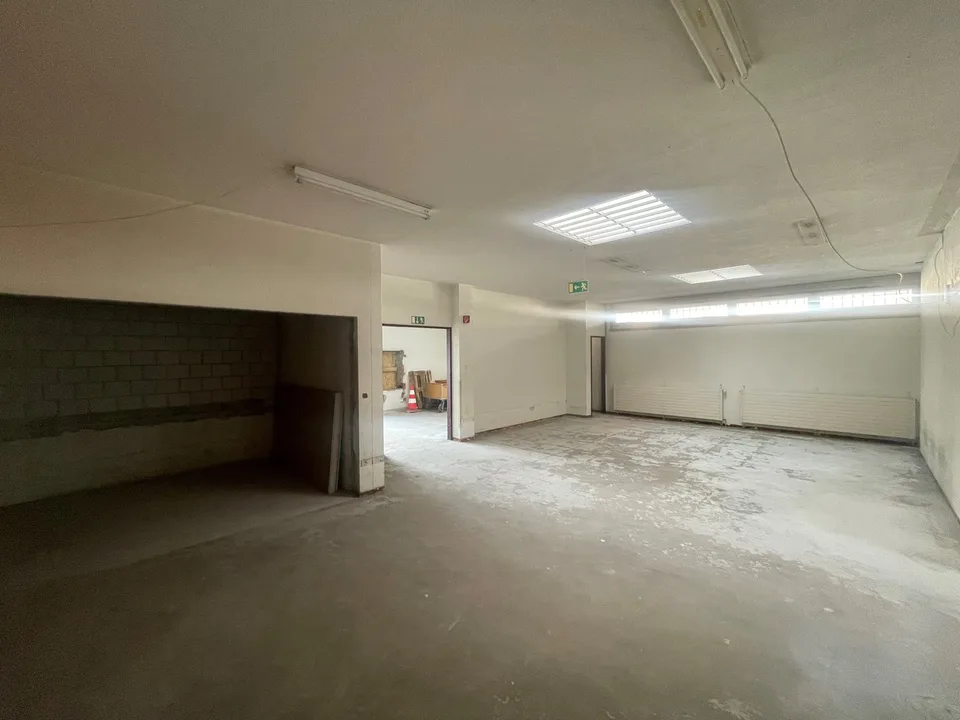 Attraktive Geschäftsfläche an bester Lage in Therwil – foto 11 di 13